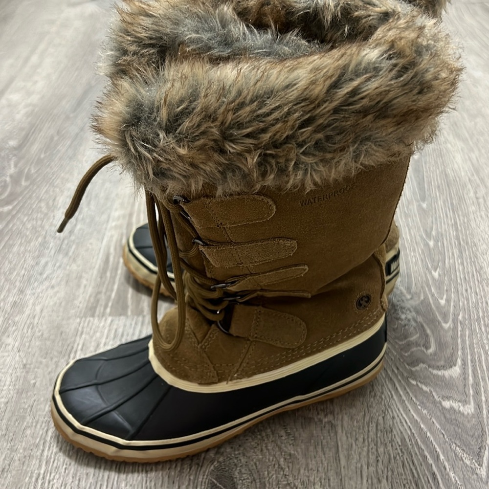 Winter Boots 🥾
